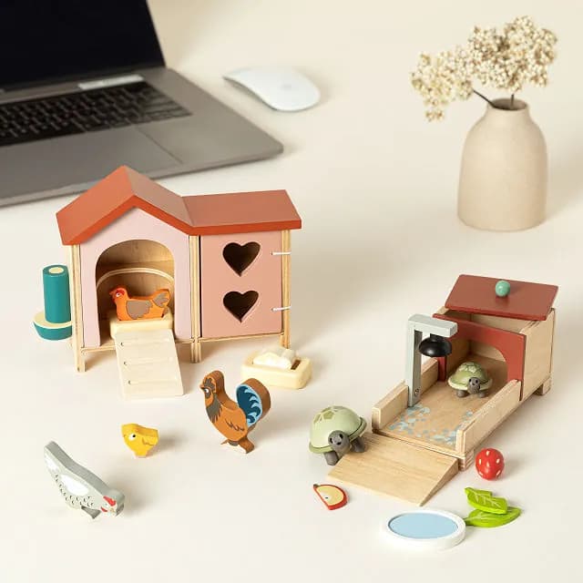 Emotional Support Desk Pets